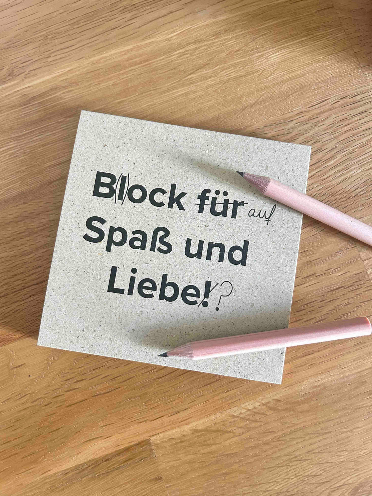 Notizblock fĂŒr kleine Liebesbotschaften oder Dateideen