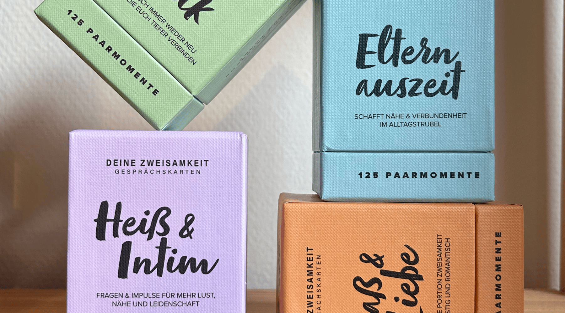Fragensets für Paare, Eltern und Freunde im Vergleich